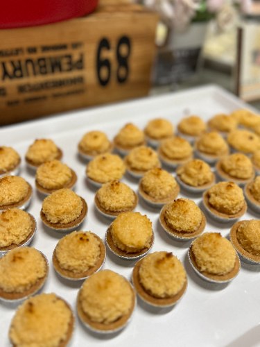 椰香塔(40個/盤)